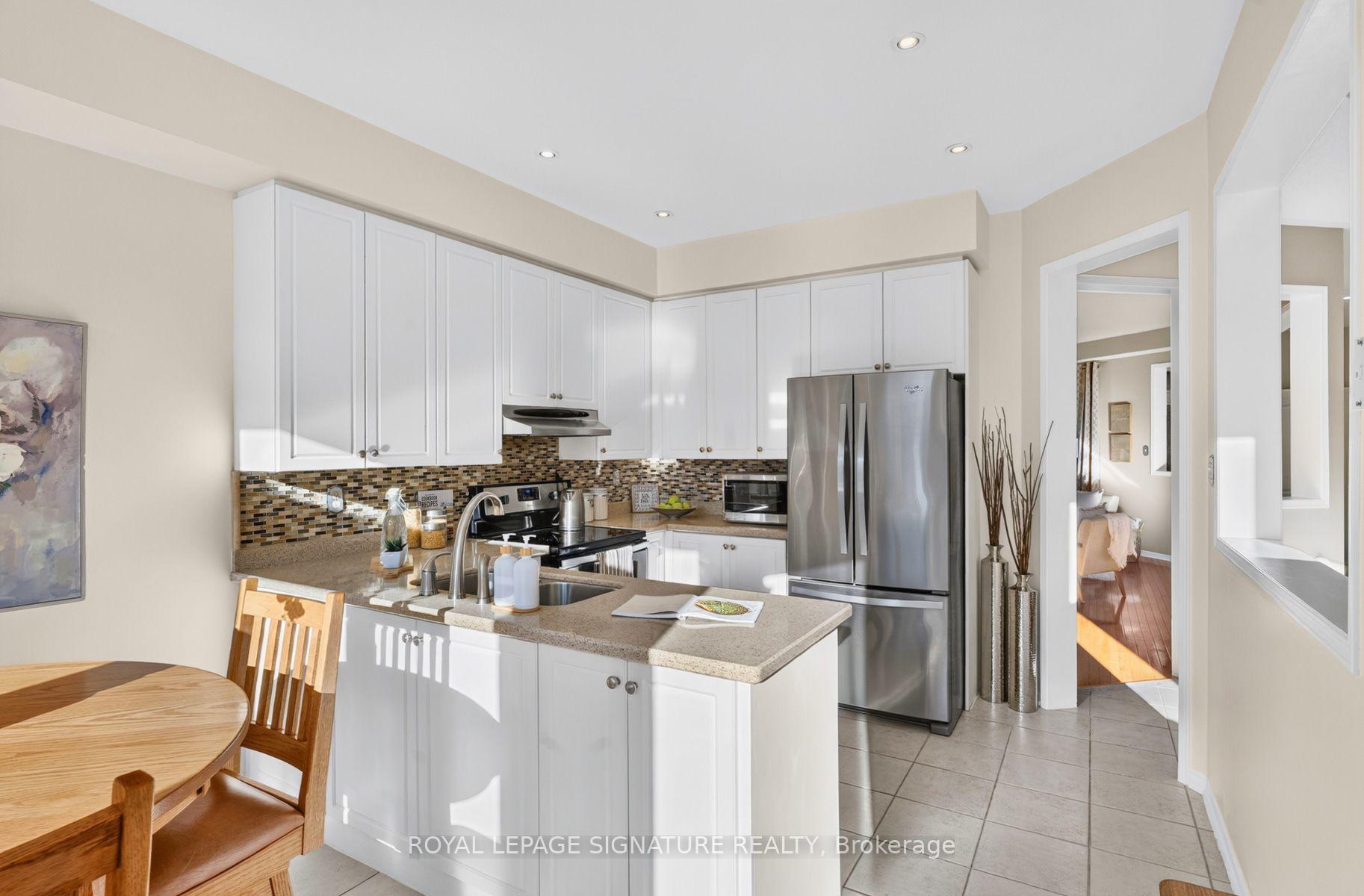 Photo 15 of 1760 Autumn Crescent, Pickering, Amberlea — HOMEH