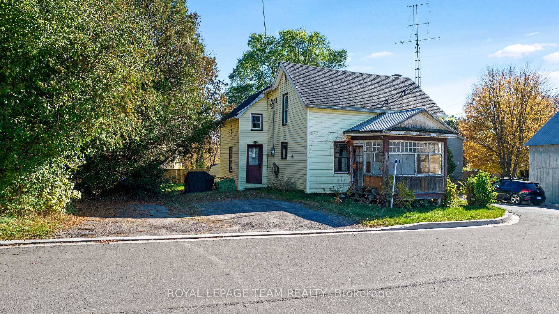 Photo 1 of 29 David St Street, Edwardsburgh/Cardinal, Edwardsburgh/Cardinal Twp — HOMEH