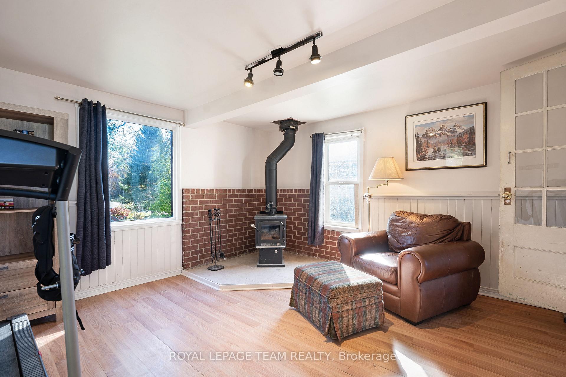 Photo 7 of 29 David St Street, Edwardsburgh/Cardinal, Edwardsburgh/Cardinal Twp — HOMEH