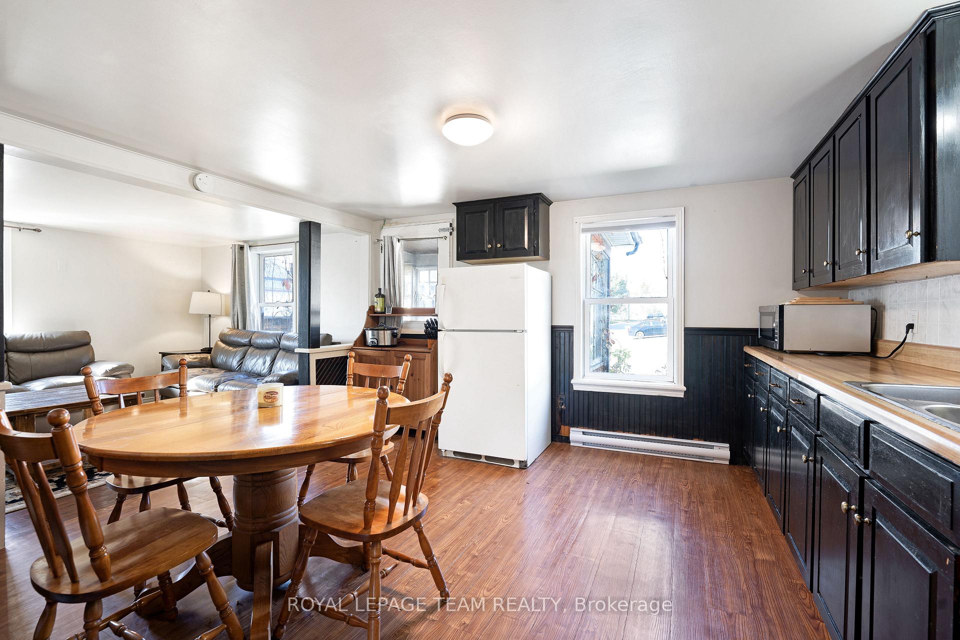 Photo 11 of 29 David St Street, Edwardsburgh/Cardinal, Edwardsburgh/Cardinal Twp — HOMEH
