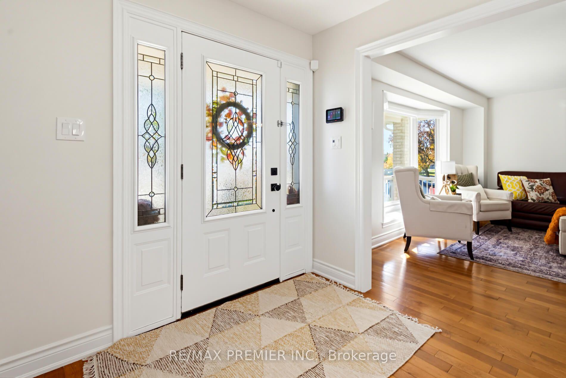 Photo 5 of 122 Hill Farm Road, King, Nobleton — HOMEH