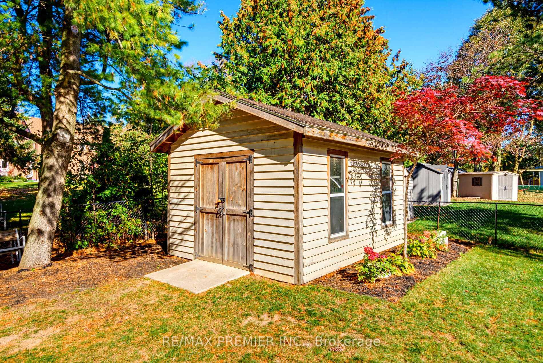Photo 29 of 122 Hill Farm Road, King, Nobleton — HOMEH