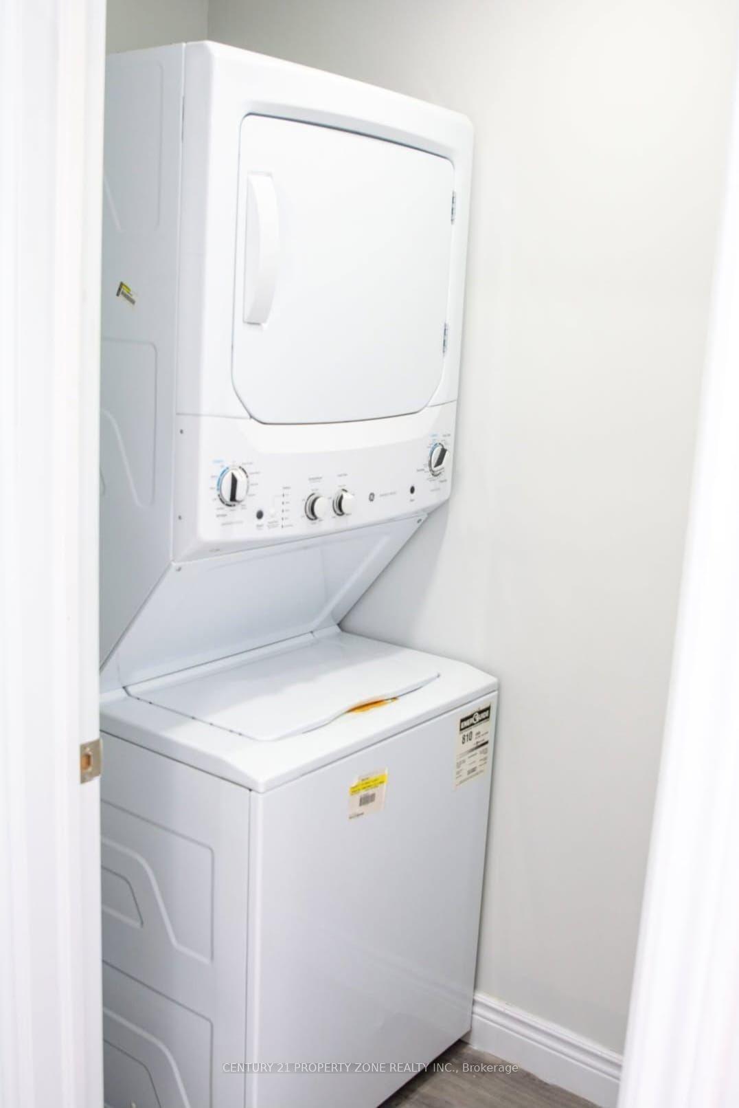 Photo 10 of Unit Bsmt, 232 Ladyslipper Drive, Waterloo, Columbia Forest/Clair Hills — HOMEH