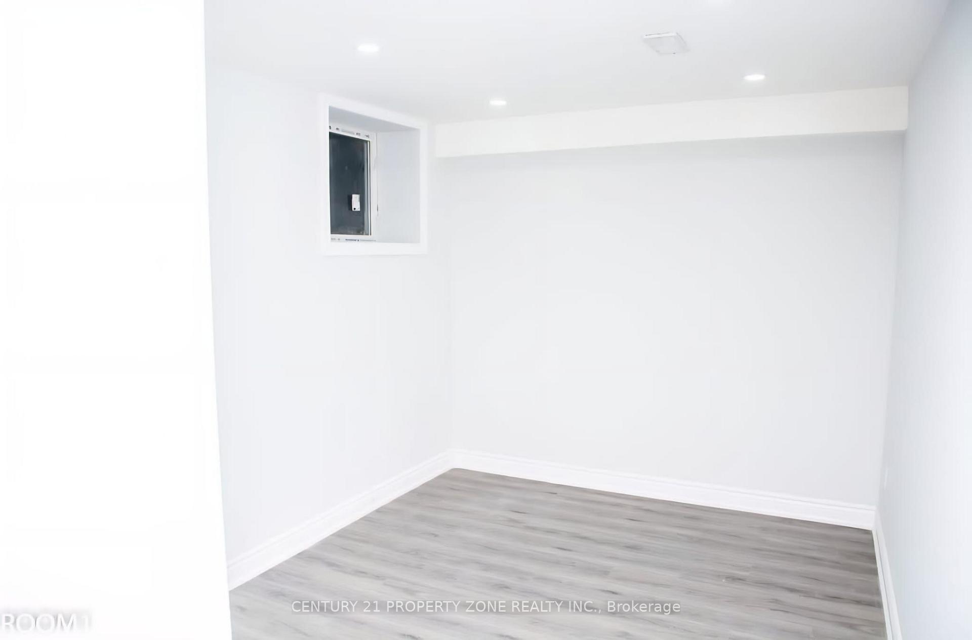 Photo 15 of Unit Bsmt, 232 Ladyslipper Drive, Waterloo, Columbia Forest/Clair Hills — HOMEH