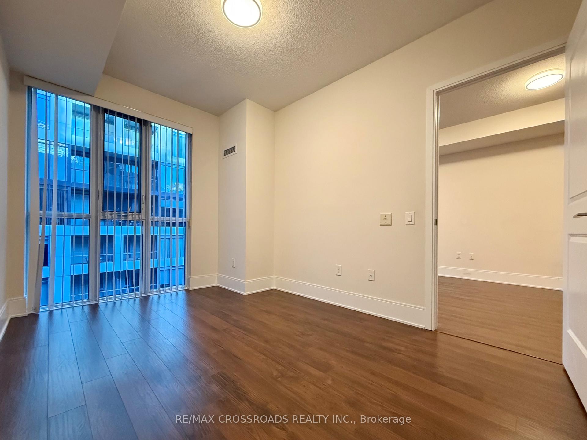 Photo 11 of Unit 905, 560 Front Street W, Toronto, Waterfront Communities — HOMEH