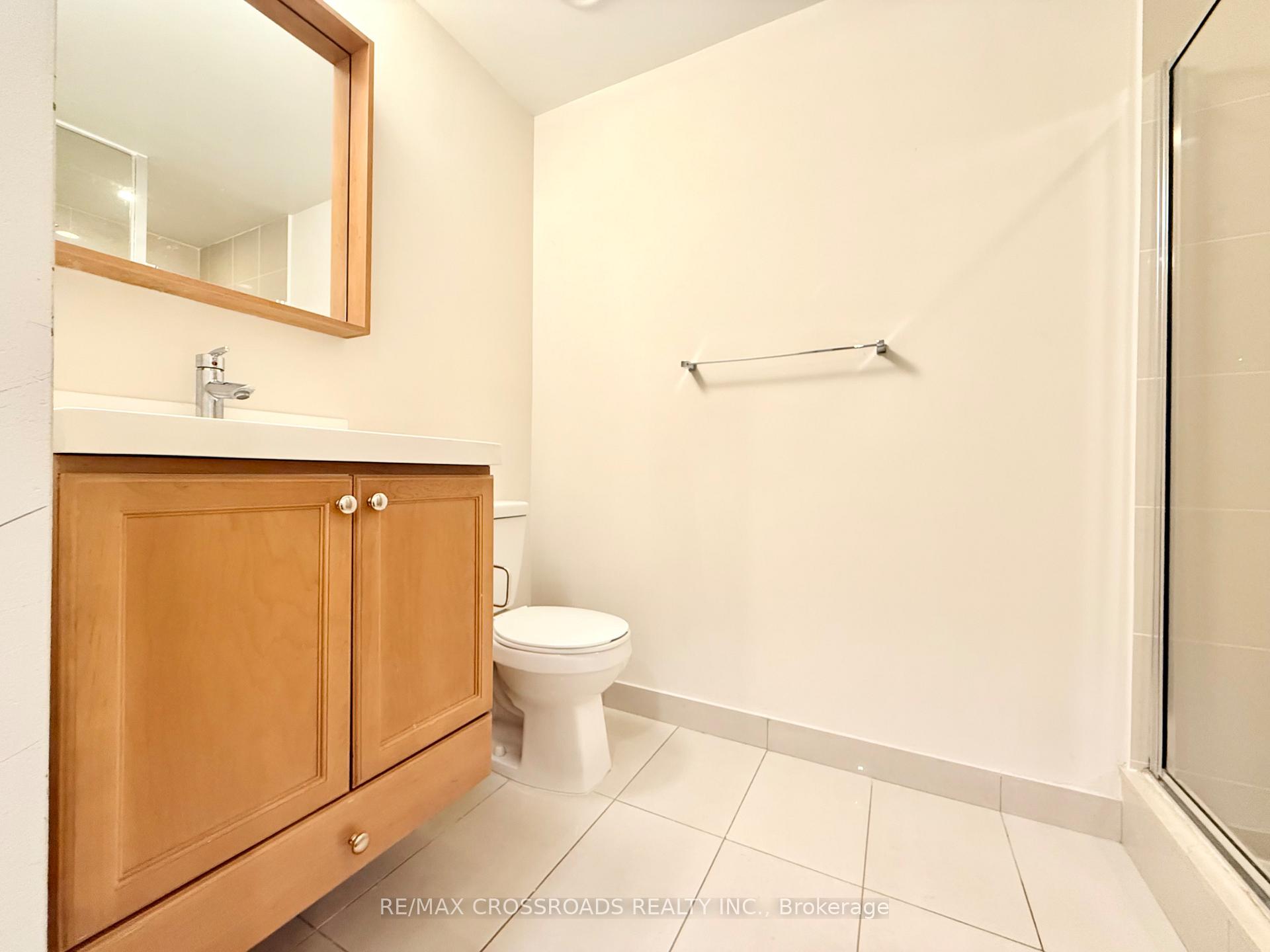 Photo 12 of Unit 905, 560 Front Street W, Toronto, Waterfront Communities — HOMEH
