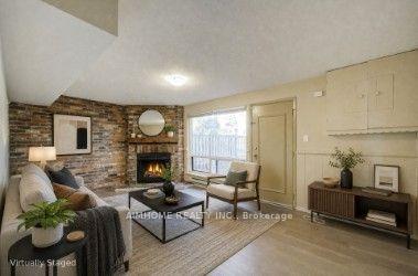 Photo 33 of 34 Stately Way, Markham, Royal Orchard — HOMEH