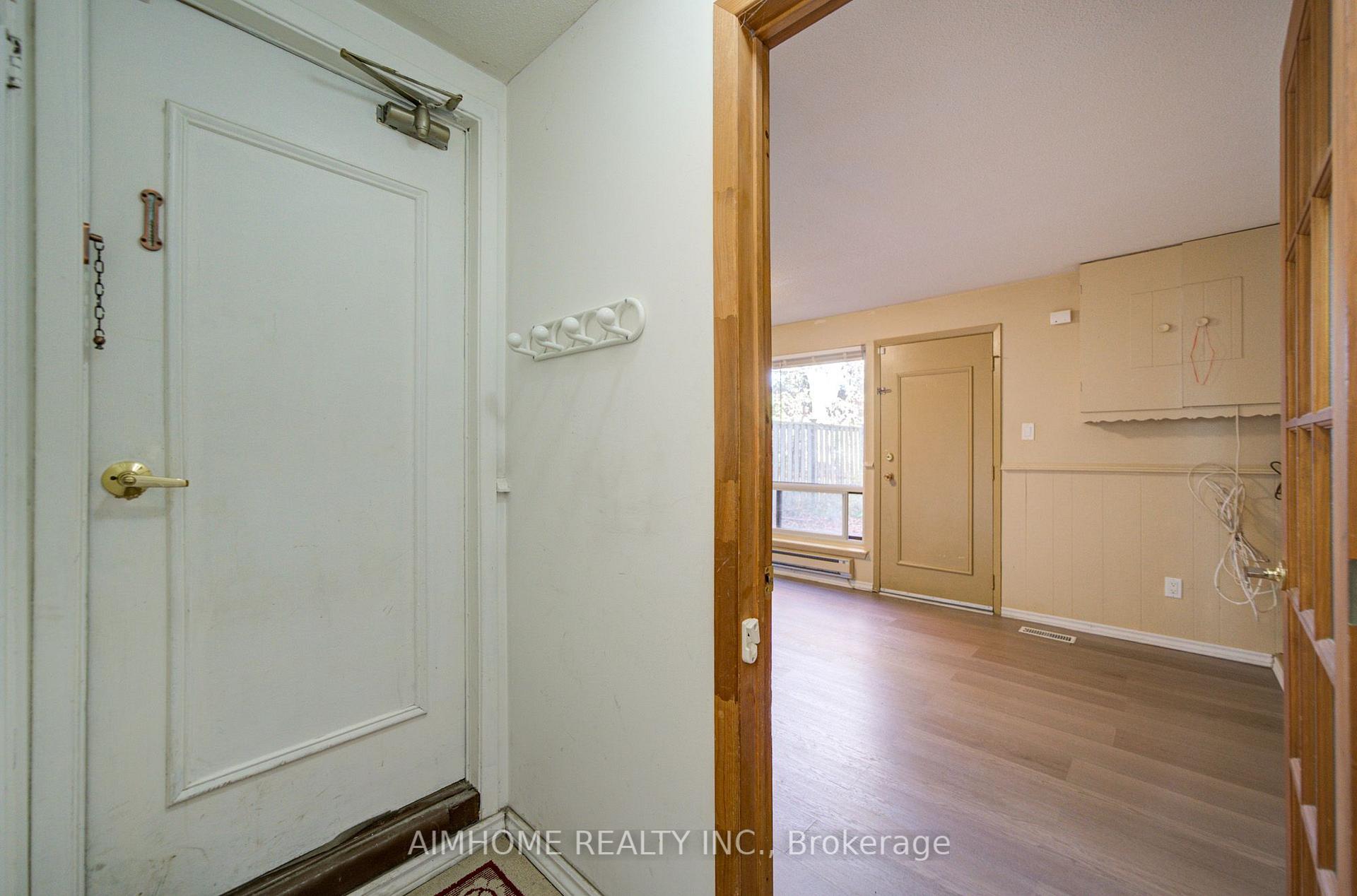 Photo 37 of 34 Stately Way, Markham, Royal Orchard — HOMEH