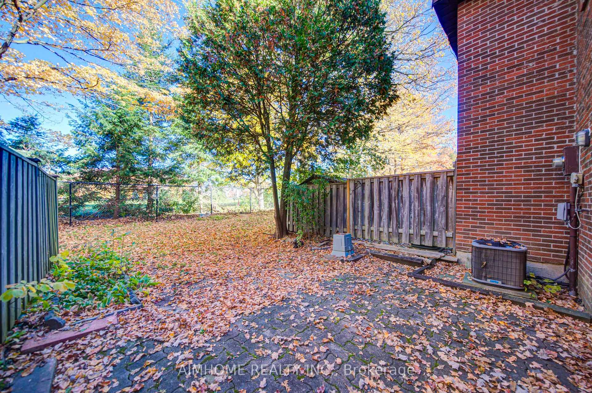 Photo 39 of 34 Stately Way, Markham, Royal Orchard — HOMEH
