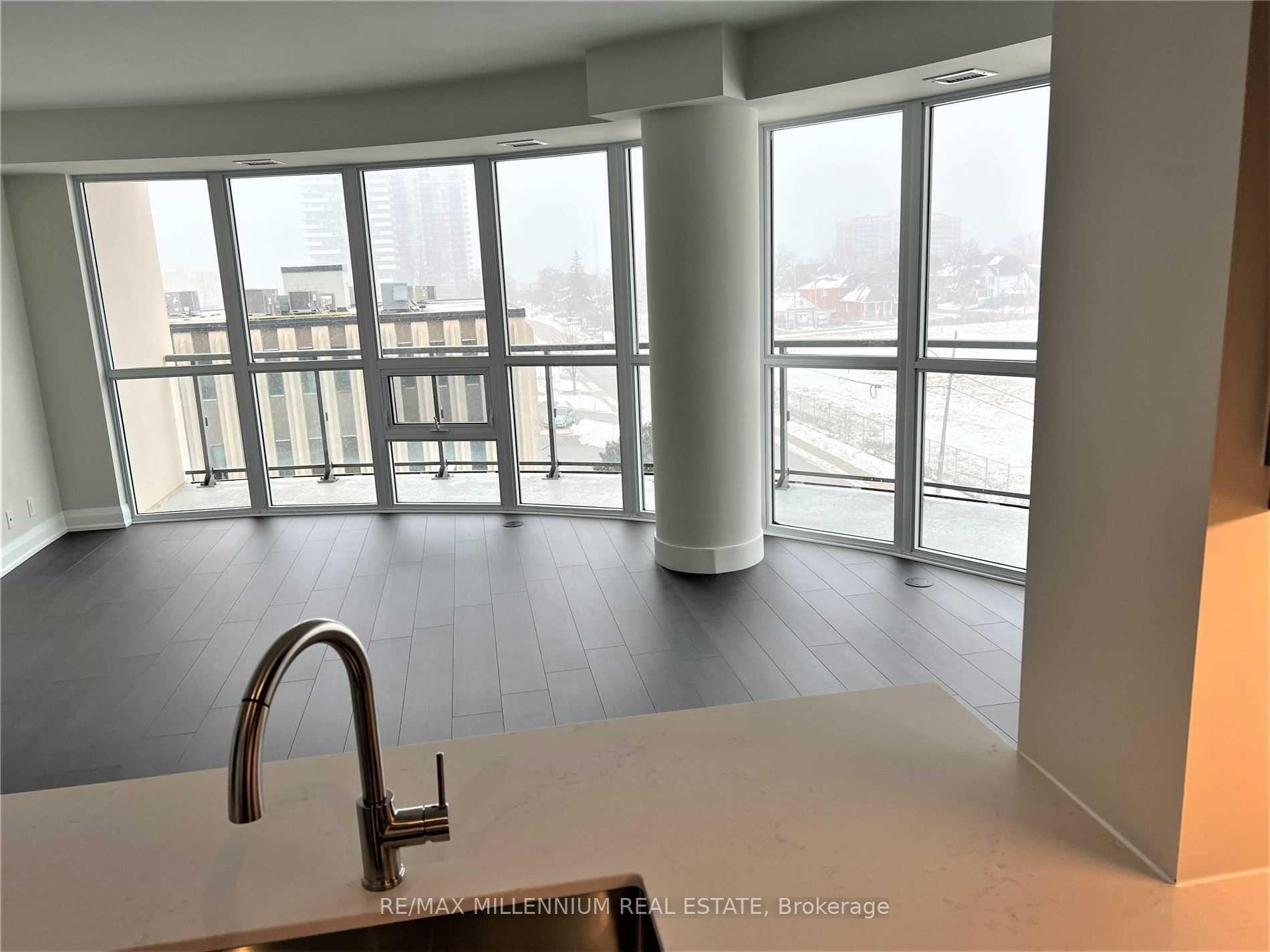 Photo 6 of Unit 404, 15 Lynch Street, Brampton, Queen Street Corridor — HOMEH