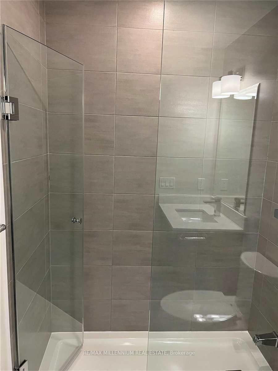 Photo 9 of Unit 404, 15 Lynch Street, Brampton, Queen Street Corridor — HOMEH