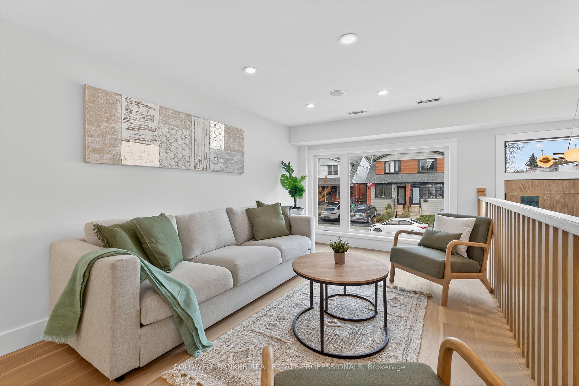 Photo 3 of 223 Queensdale Avenue, Toronto, Danforth Village-East York — HOMEH