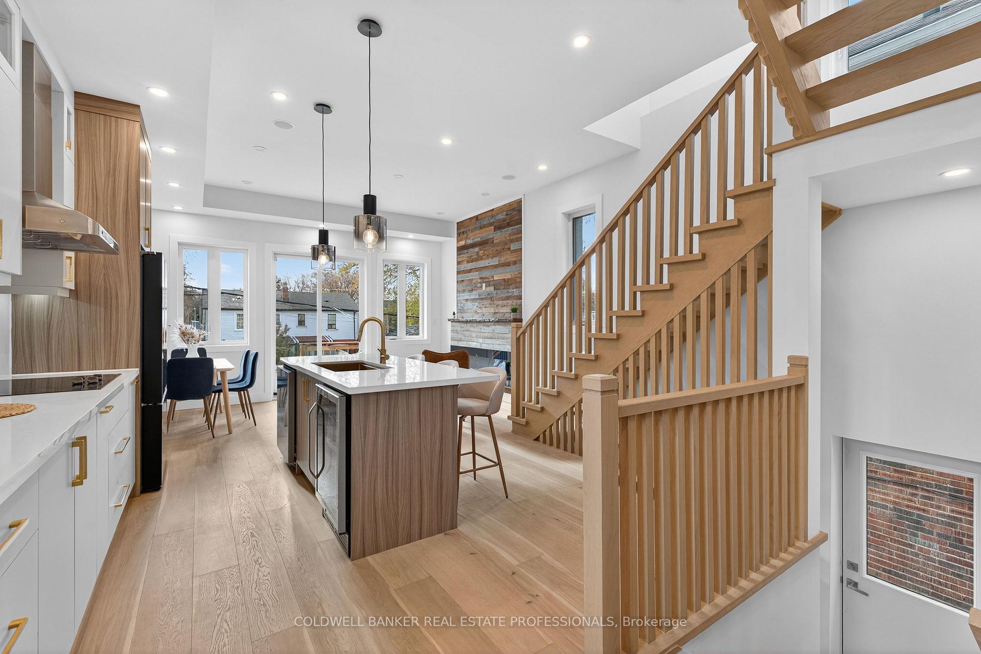 Photo 4 of 223 Queensdale Avenue, Toronto, Danforth Village-East York — HOMEH
