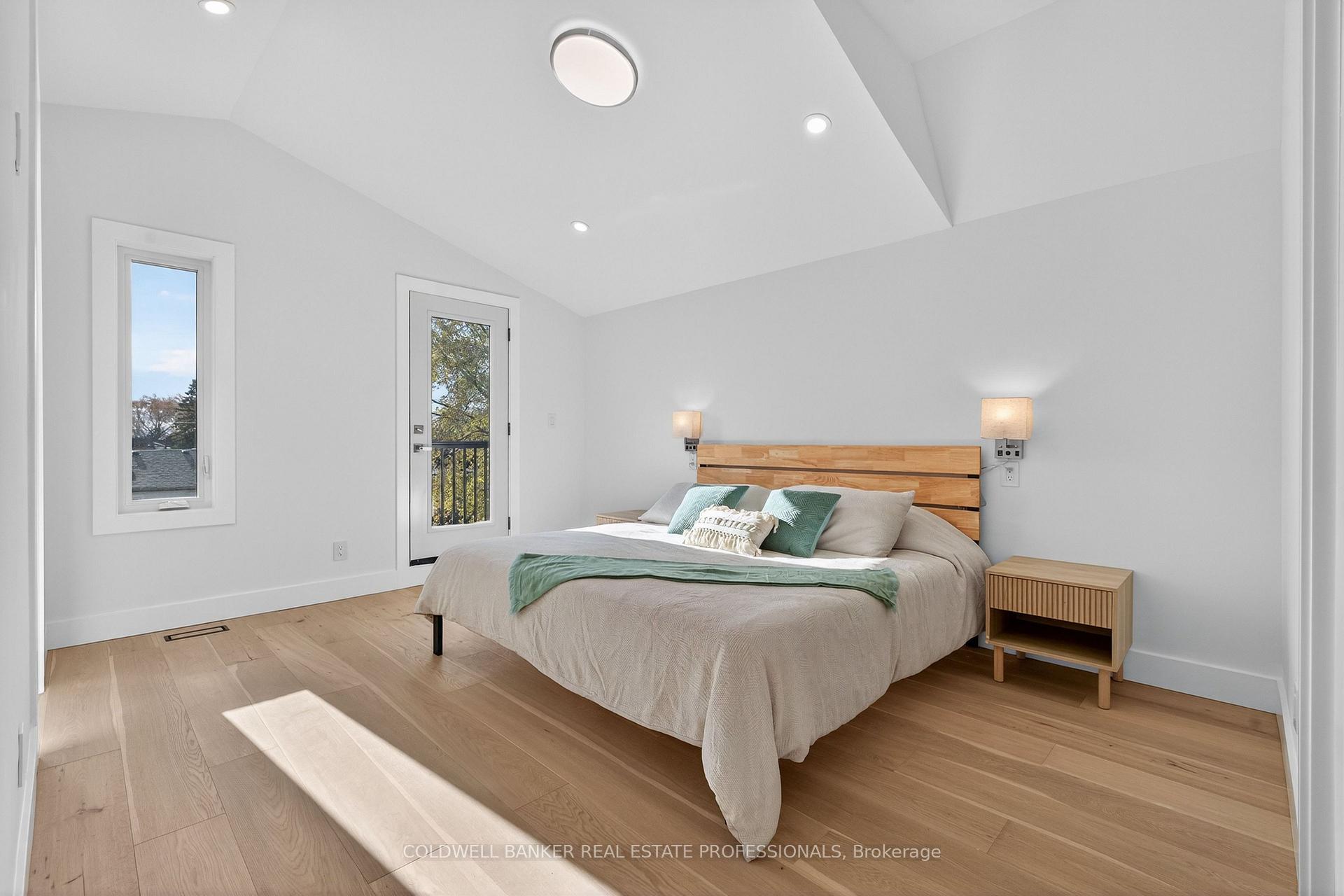 Photo 8 of 223 Queensdale Avenue, Toronto, Danforth Village-East York — HOMEH