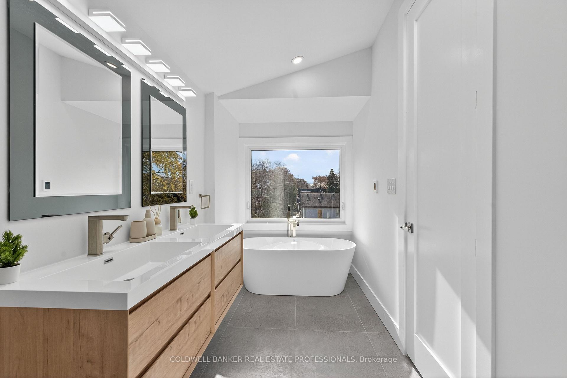 Photo 10 of 223 Queensdale Avenue, Toronto, Danforth Village-East York — HOMEH