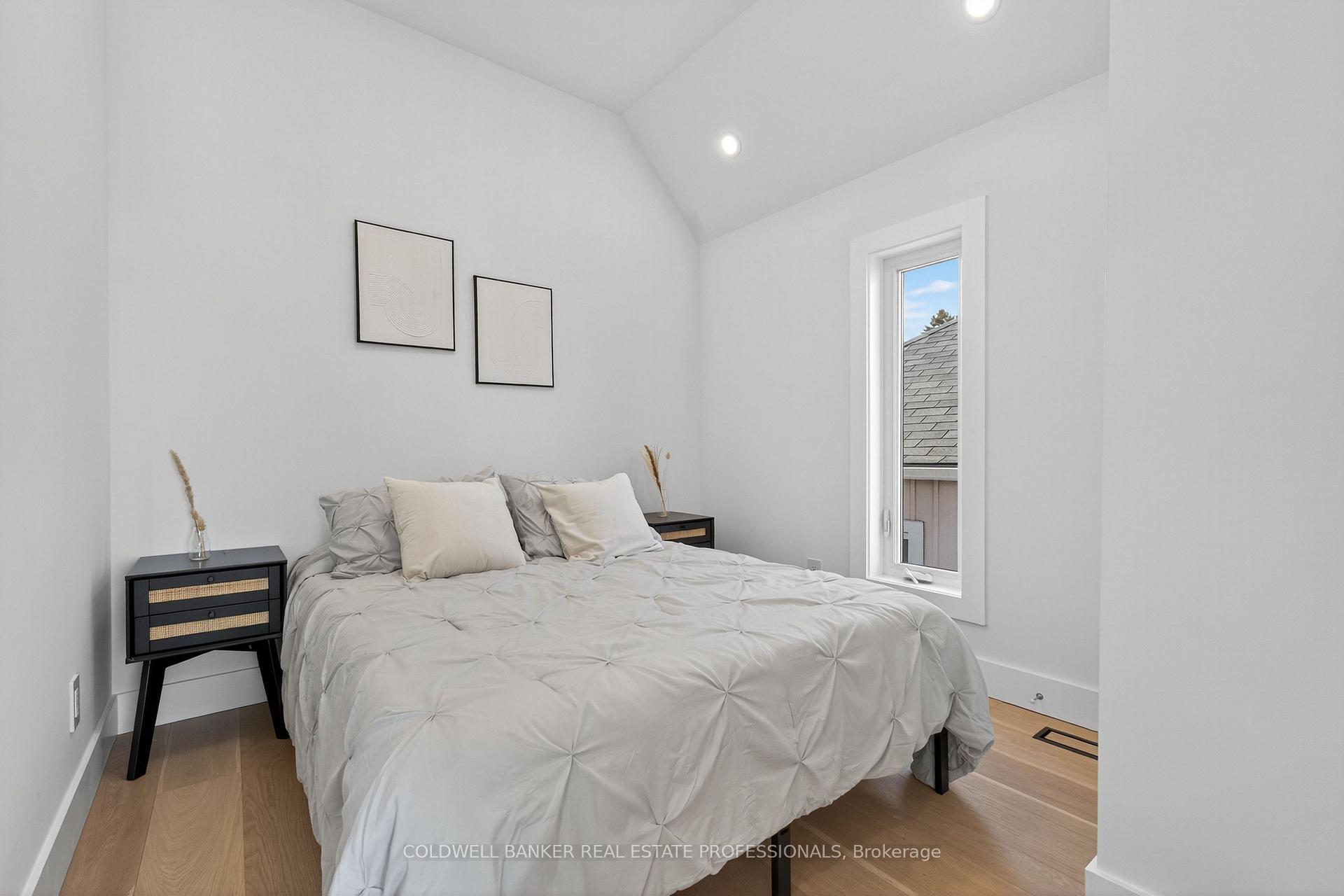 Photo 13 of 223 Queensdale Avenue, Toronto, Danforth Village-East York — HOMEH
