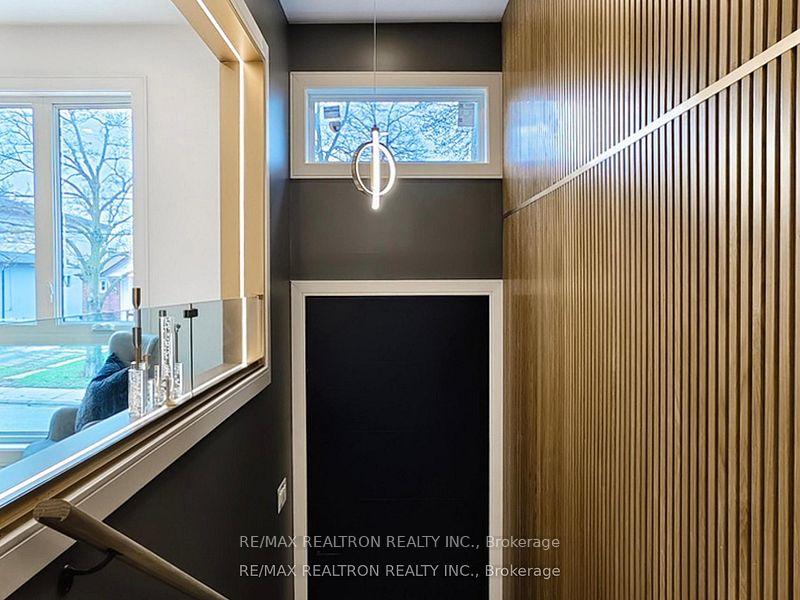 Photo 4 of 41 Algoma Street, Etobicoke, Mimico — HOMEH