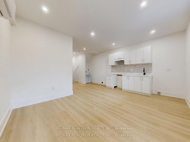 Photo 43 of 41 Algoma Street, Etobicoke, Mimico — HOMEH
