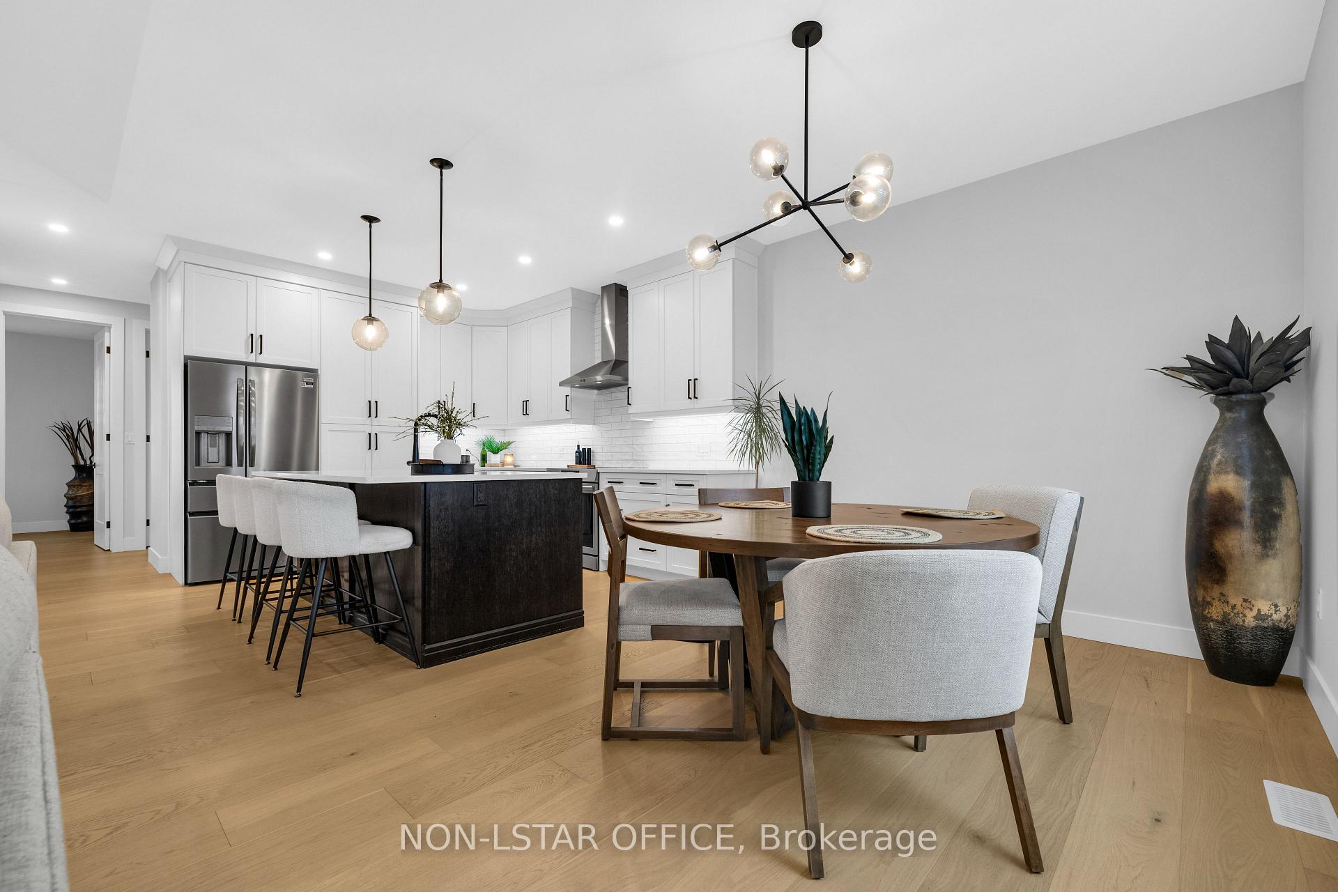 Photo 11 of 111 Bloomington Way, Chatham-Kent — HOMEH