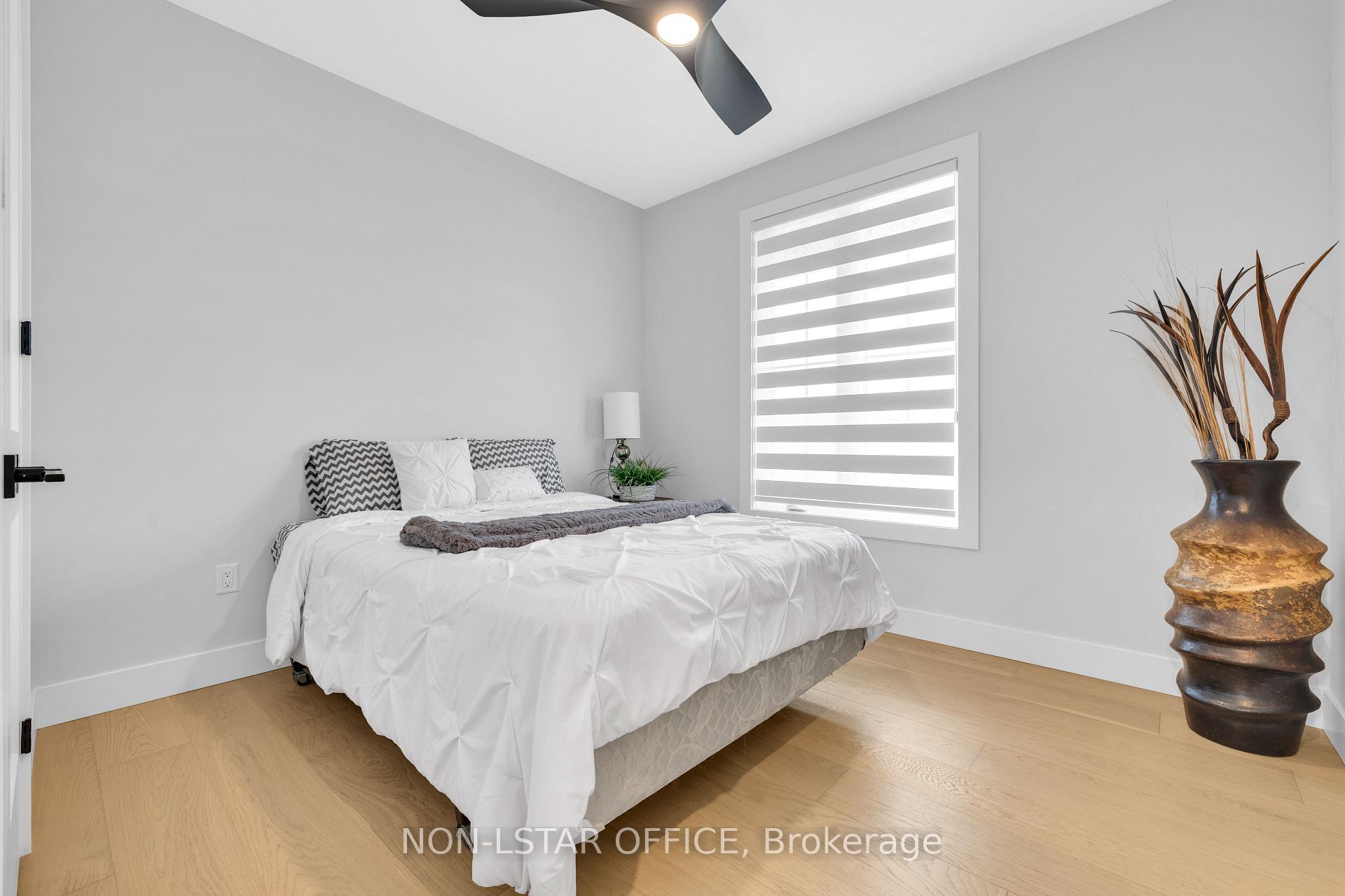 Photo 18 of 111 Bloomington Way, Chatham-Kent — HOMEH