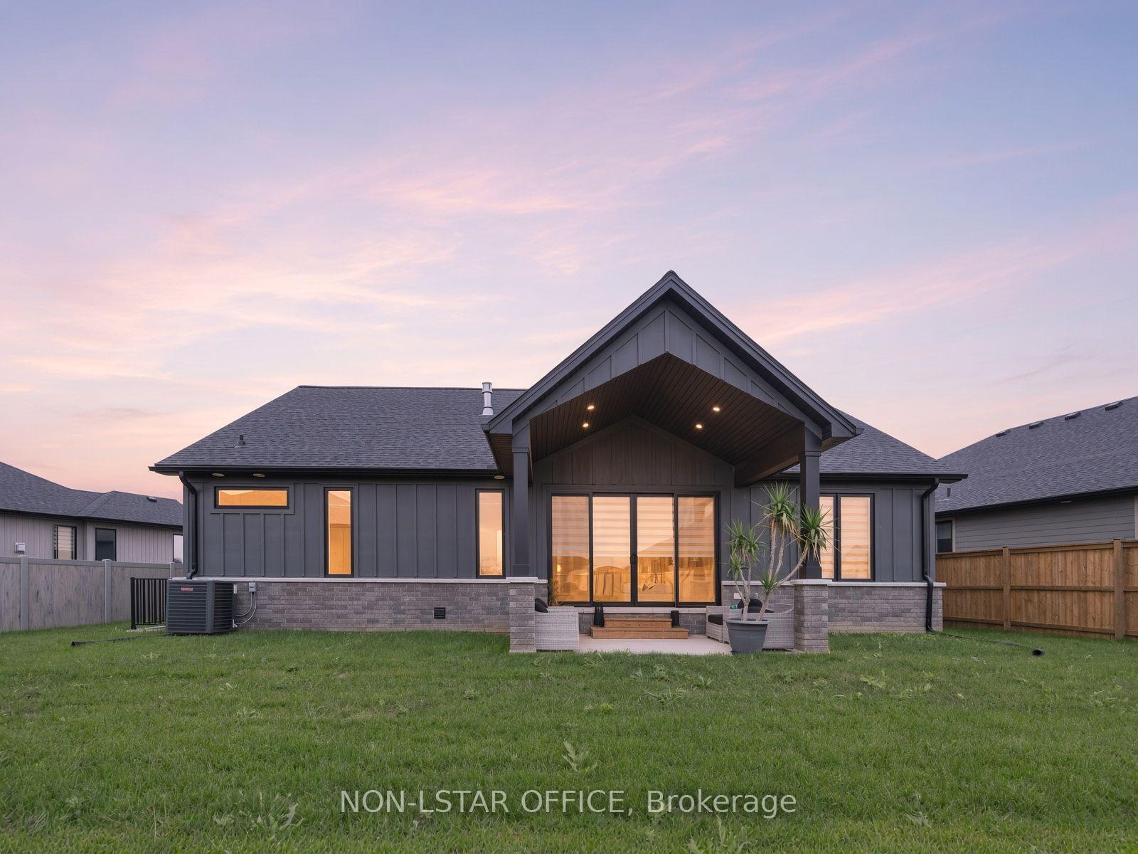 Photo 39 of 111 Bloomington Way, Chatham-Kent — HOMEH