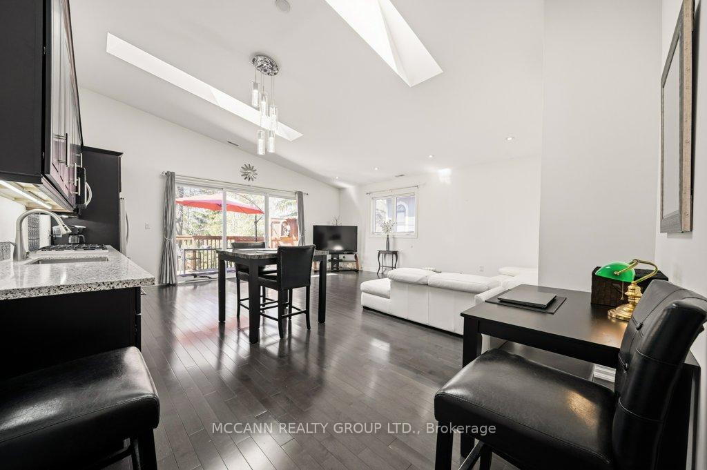 Photo 26 of 124 Scarboro Crescent, Scarborough, Cliffcrest — HOMEH