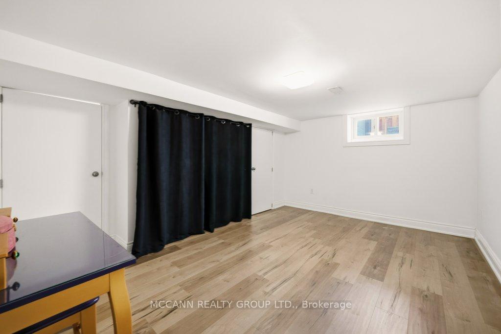 Photo 41 of 124 Scarboro Crescent, Scarborough, Cliffcrest — HOMEH