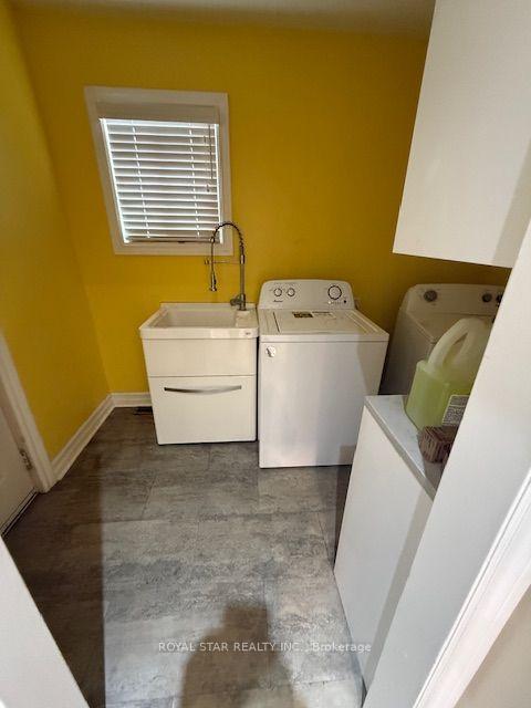 Photo 15 of Unit Main/2nd Floor, 480 Grove Street, Barrie, Grove East — HOMEH