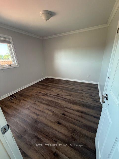 Photo 19 of Unit Main/2nd Floor, 480 Grove Street, Barrie, Grove East — HOMEH