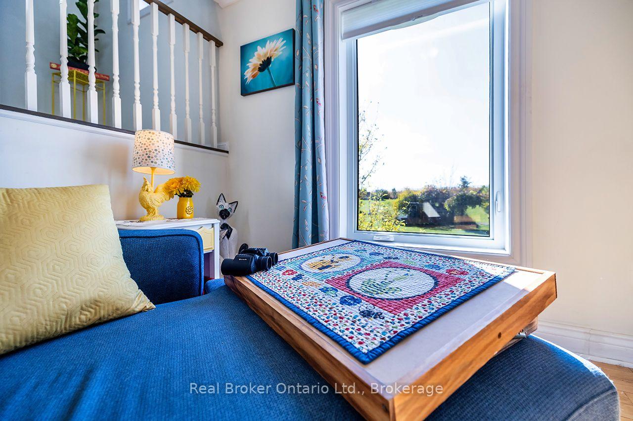 Photo 4 of 187 Padfield Drive, Clarington, Bowmanville — HOMEH