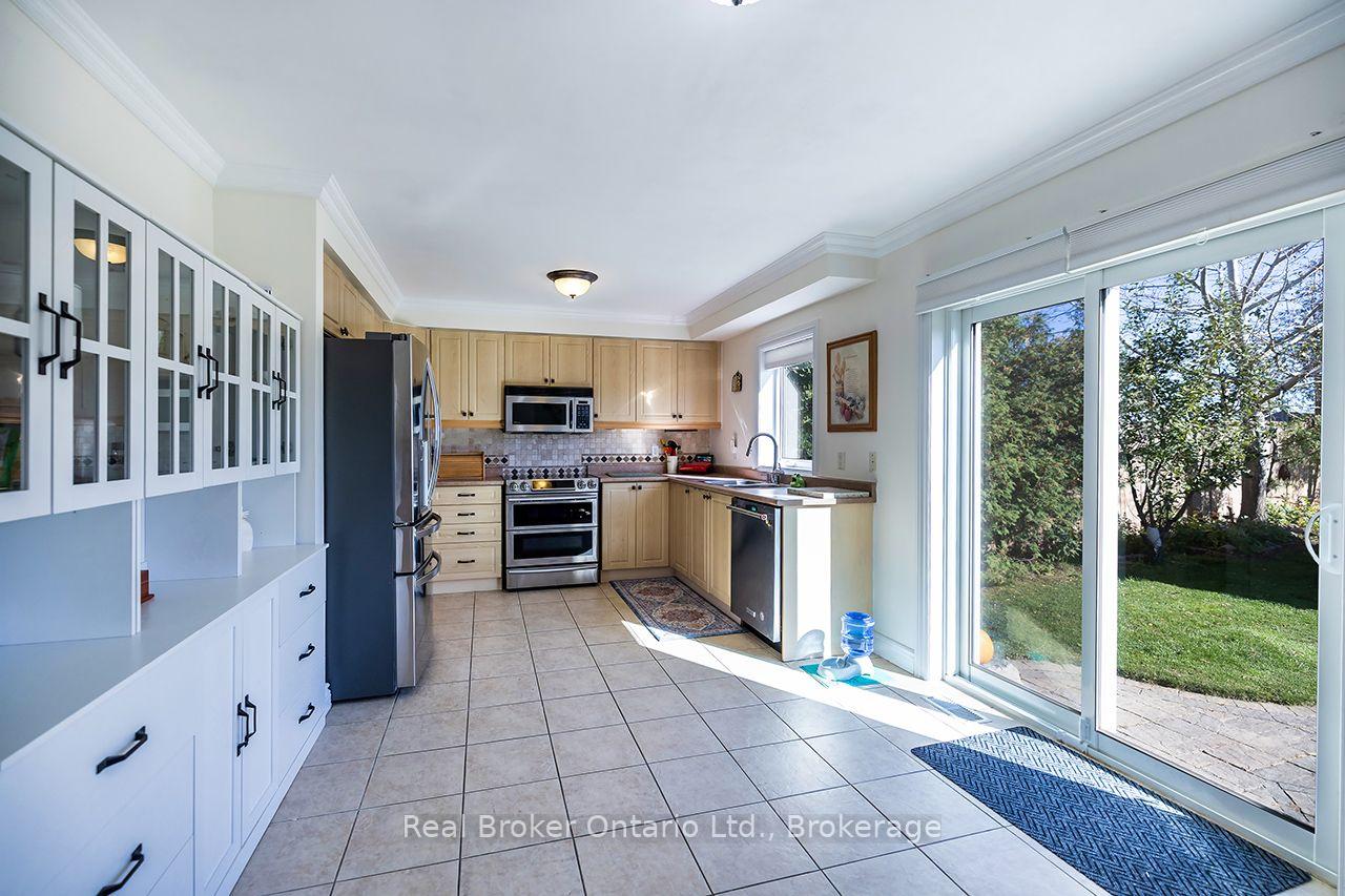 Photo 9 of 187 Padfield Drive, Clarington, Bowmanville — HOMEH