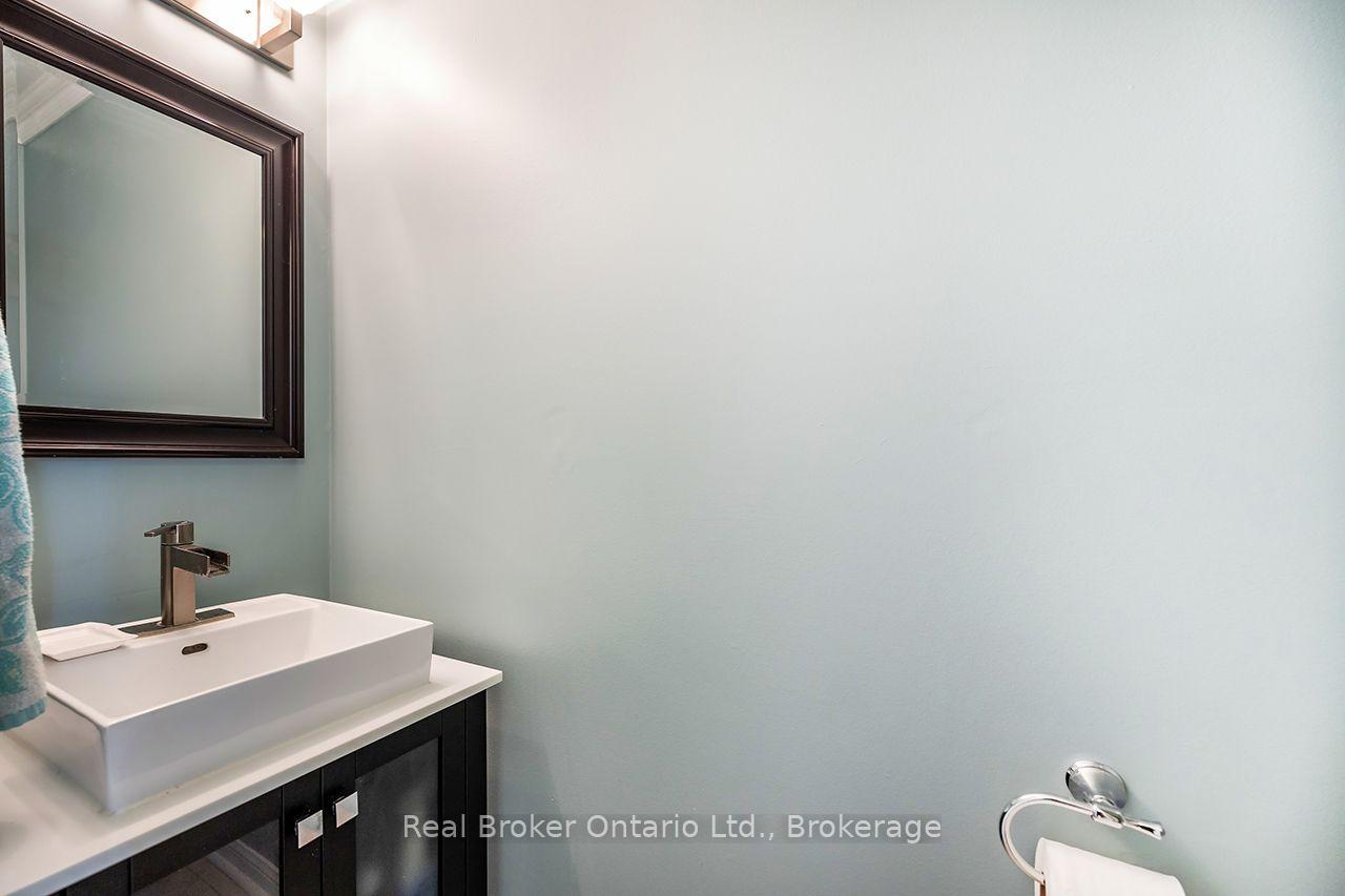 Photo 11 of 187 Padfield Drive, Clarington, Bowmanville — HOMEH