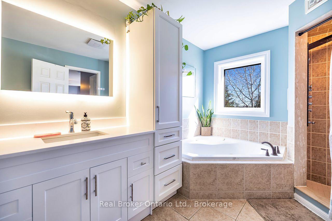Photo 24 of 187 Padfield Drive, Clarington, Bowmanville — HOMEH