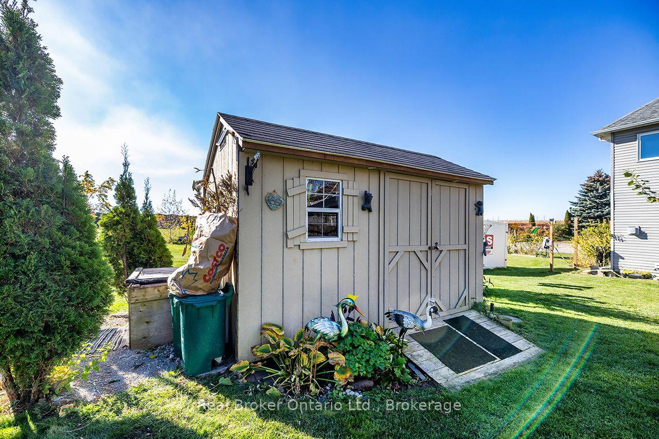 Photo 32 of 187 Padfield Drive, Clarington, Bowmanville — HOMEH