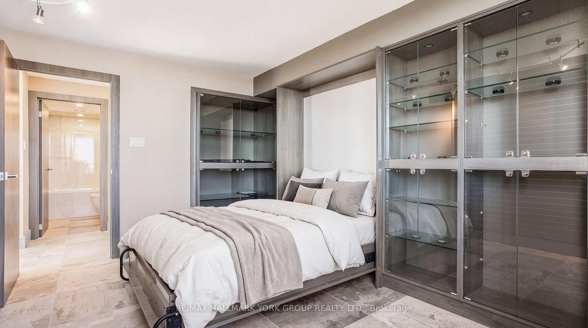 Photo 16 of Unit 1909, 700 Constellation Drive, Mississauga, Hurontario — HOMEH
