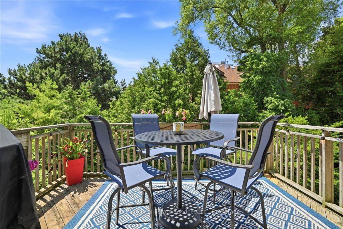 Photo 12 of Unit 5, 2120 Marine Drive, Oakville, Bronte — HOMEH