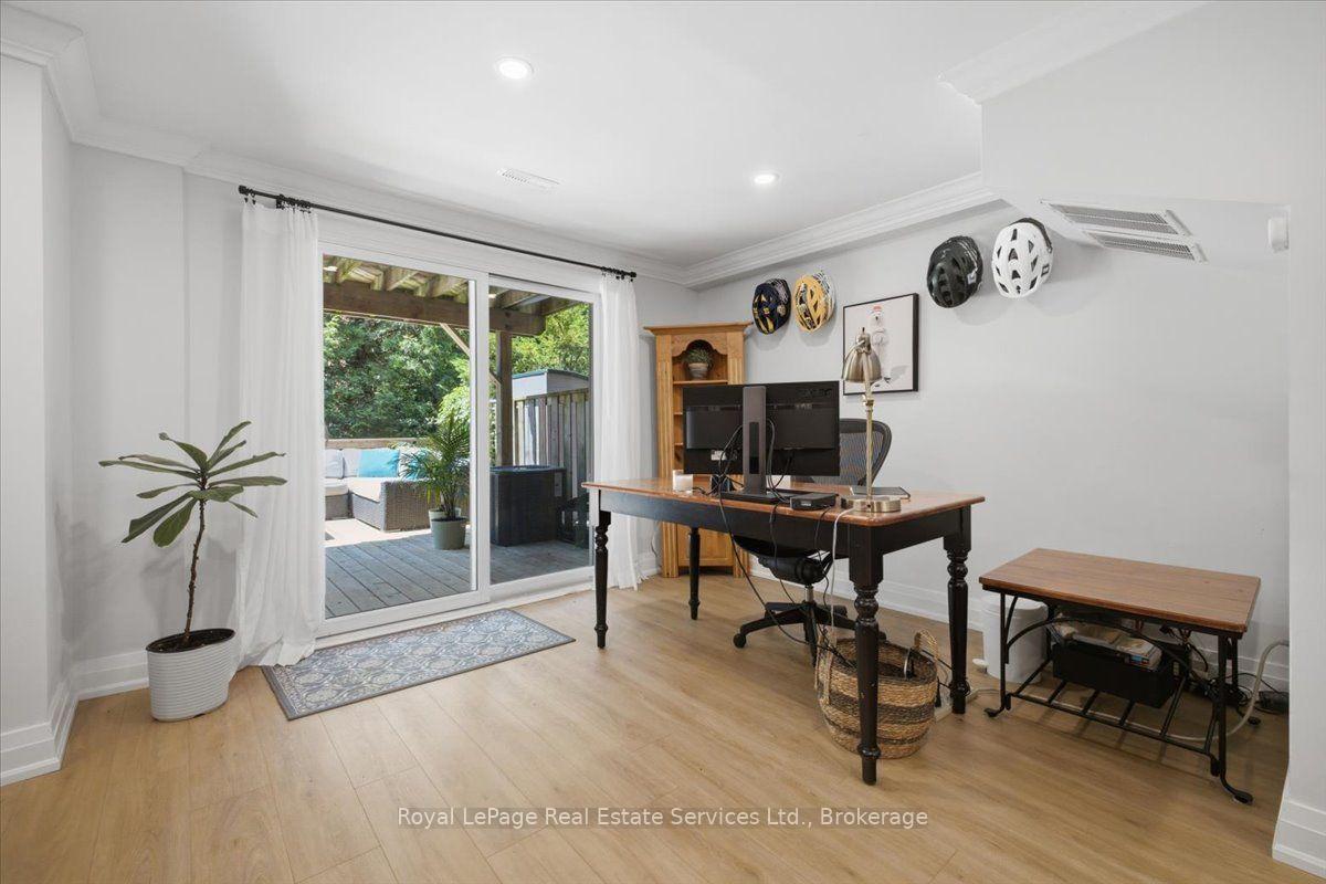 Photo 21 of Unit 5, 2120 Marine Drive, Oakville, Bronte — HOMEH