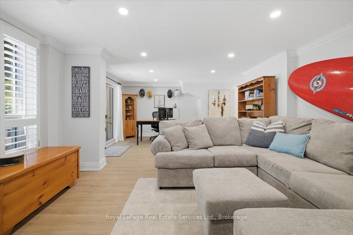 Photo 24 of Unit 5, 2120 Marine Drive, Oakville, Bronte — HOMEH