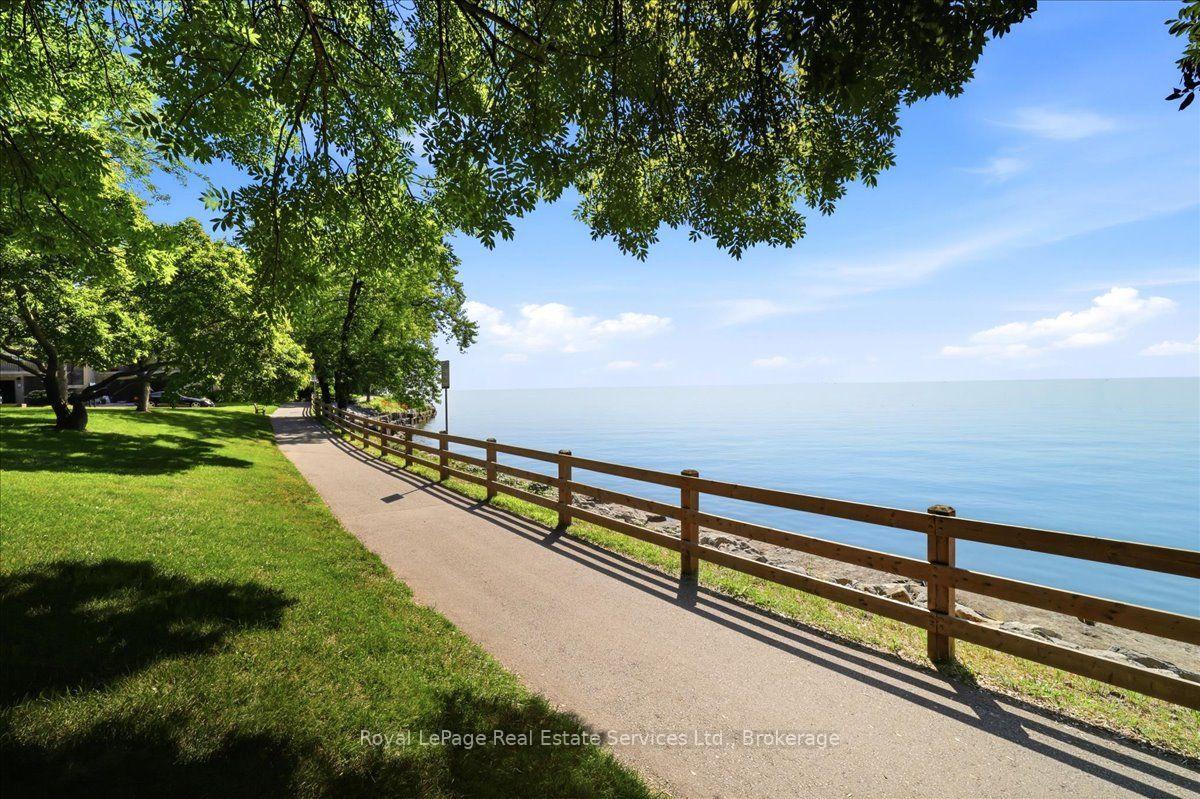 Photo 29 of Unit 5, 2120 Marine Drive, Oakville, Bronte — HOMEH