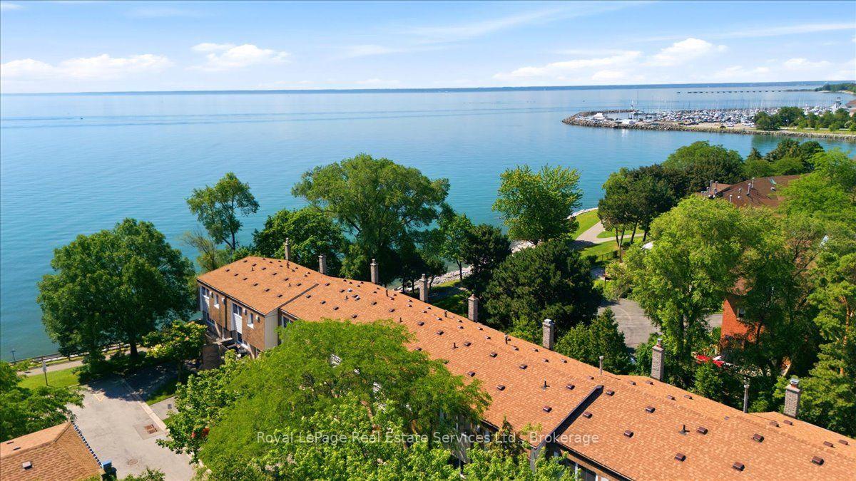 Photo 33 of Unit 5, 2120 Marine Drive, Oakville, Bronte — HOMEH