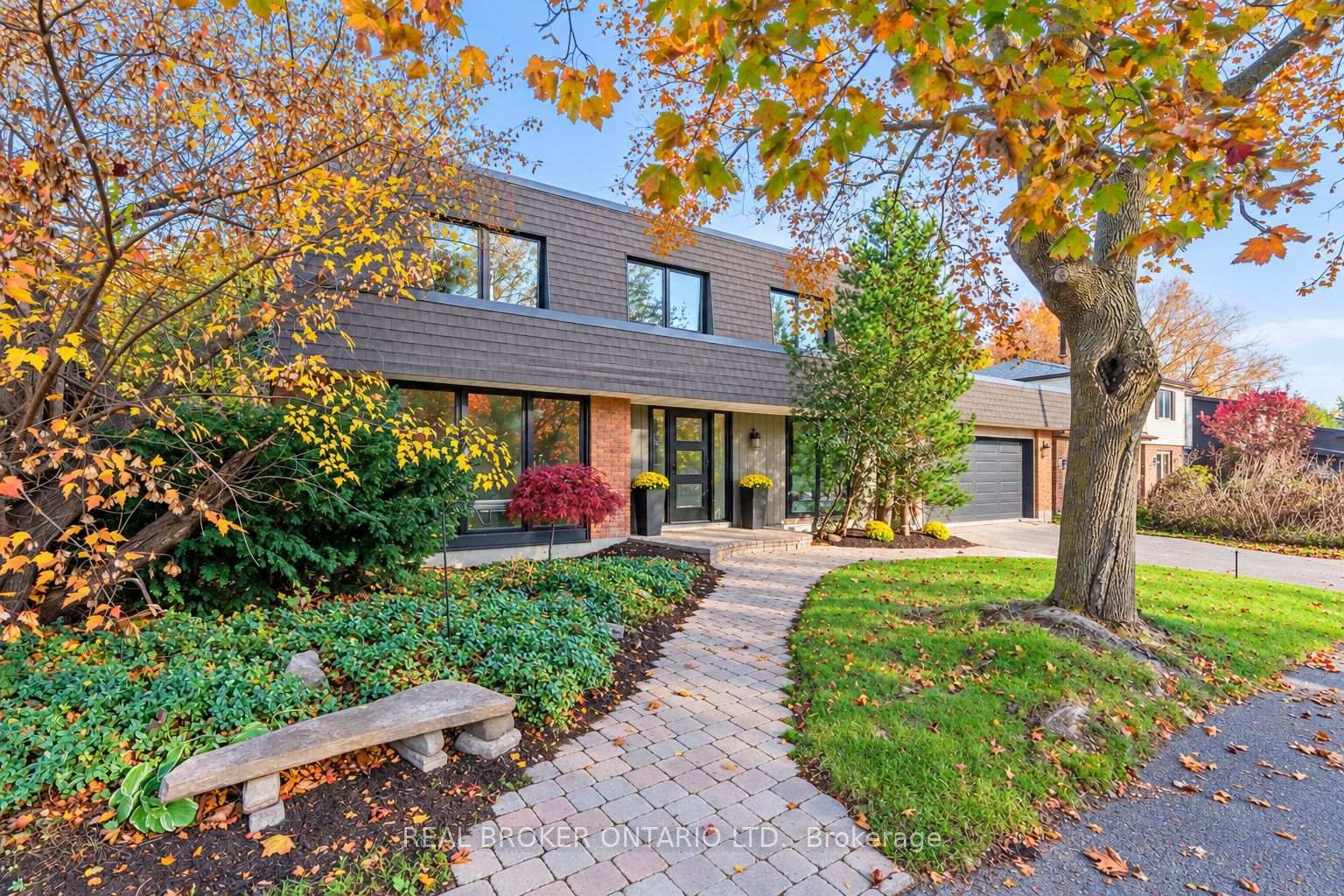 Photo 2 of 905 Plante Drive, Ottawa, Hunt Club/Western Community — HOMEH