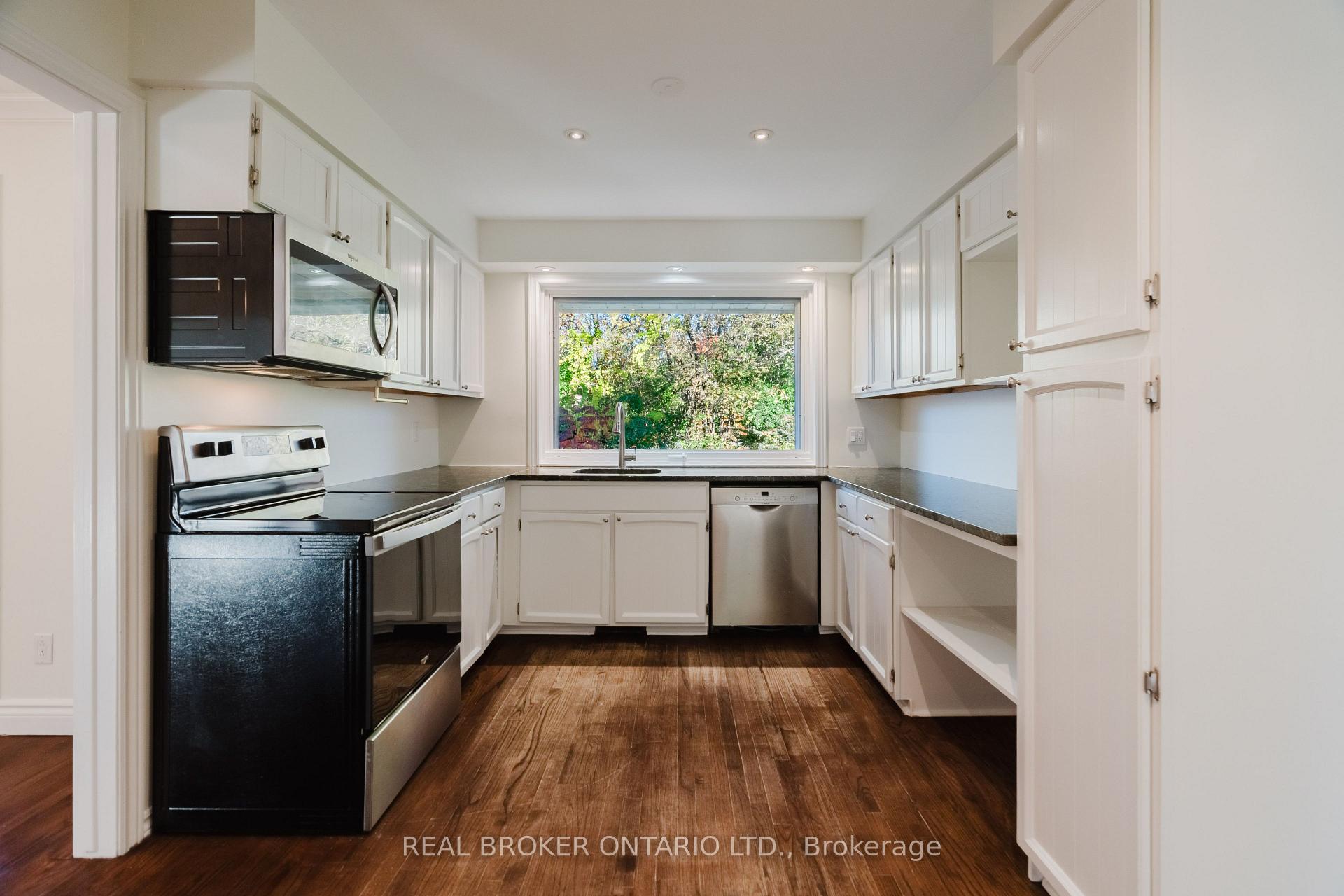 Photo 10 of 905 Plante Drive, Ottawa, Hunt Club/Western Community — HOMEH