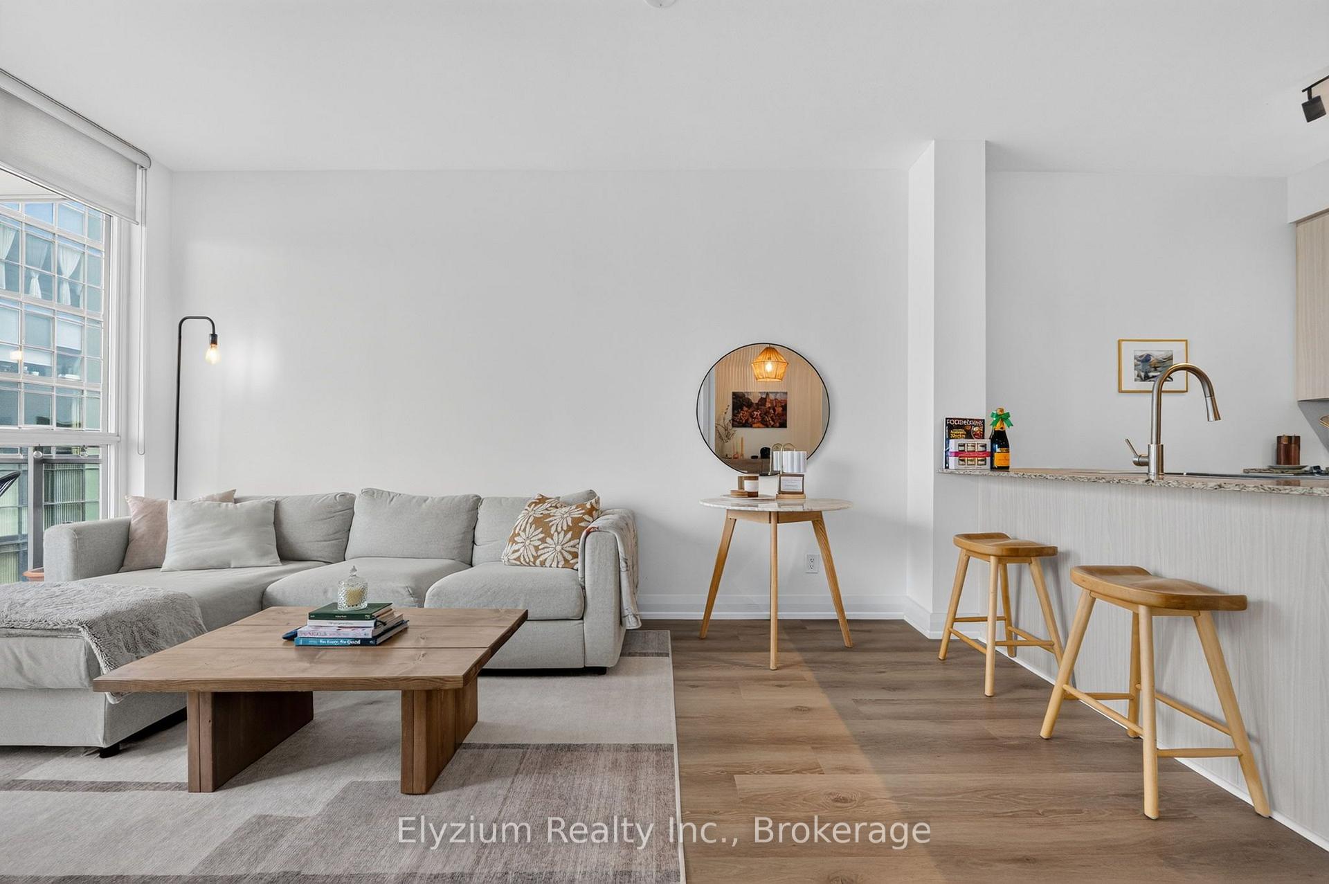 Photo 4 of Unit 2807, 4065 Brickstone Mews, Mississauga, City Centre — HOMEH