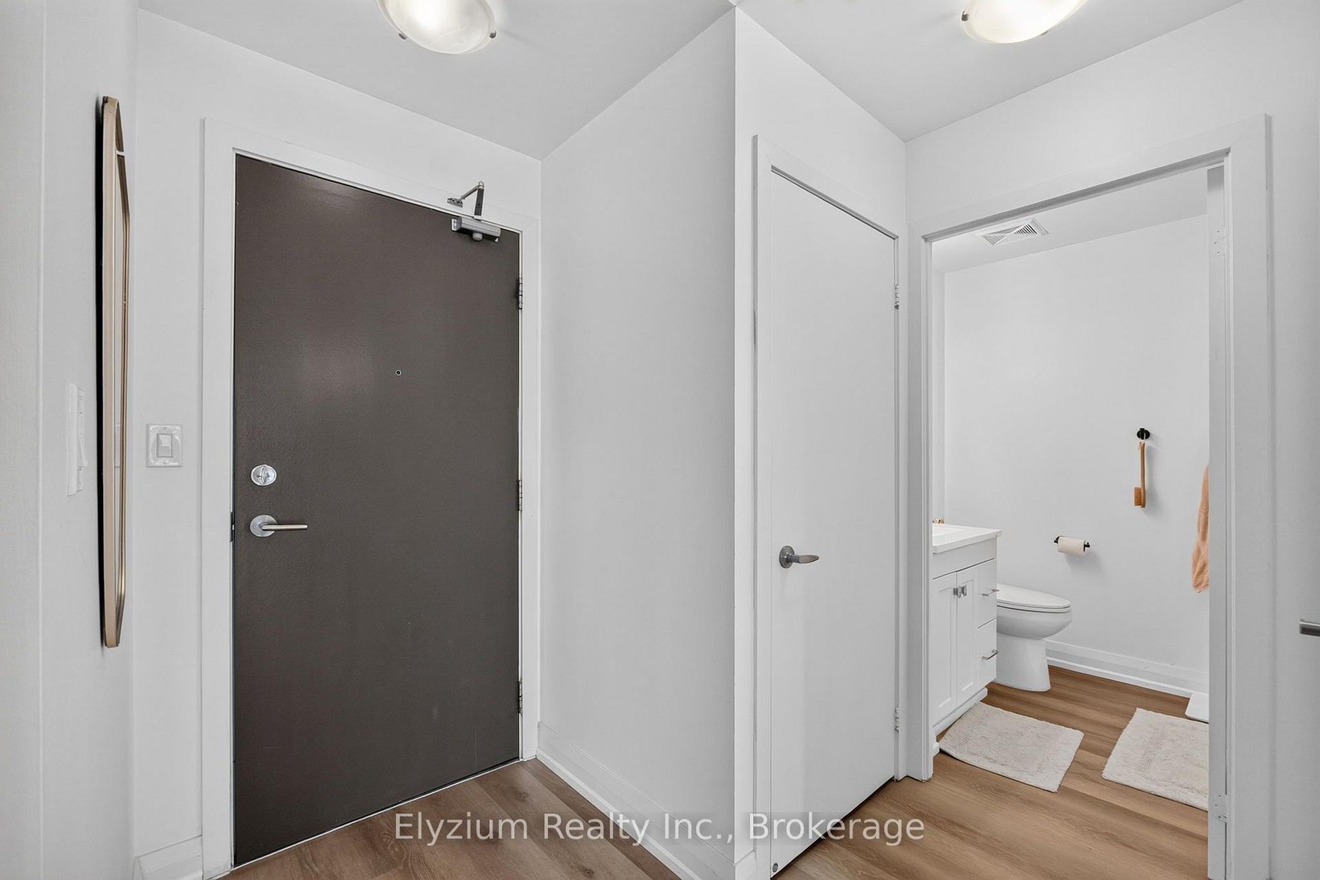 Photo 5 of Unit 2807, 4065 Brickstone Mews, Mississauga, City Centre — HOMEH
