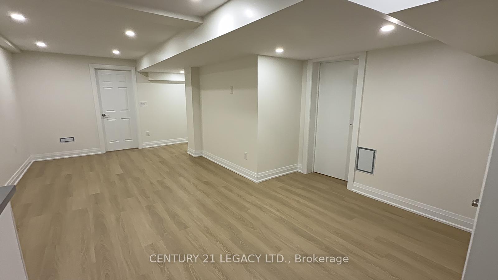 Photo 5 of Unit Lower, 935 Catskill Drive, Oshawa, Northglen — HOMEH