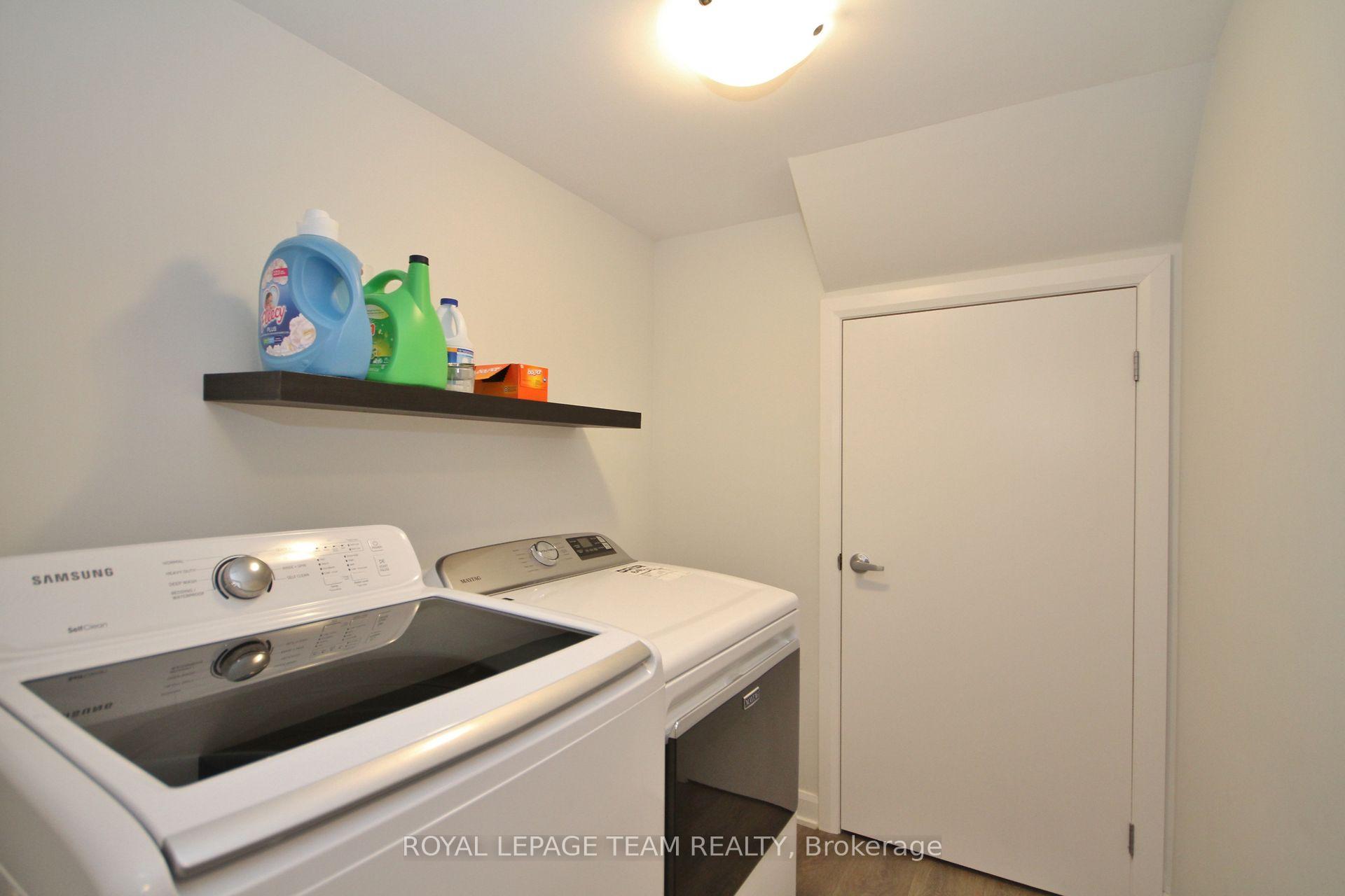 Photo 3 of 516 Galmoy Way, Ottawa, Barrhaven - Half Moon Bay — HOMEH