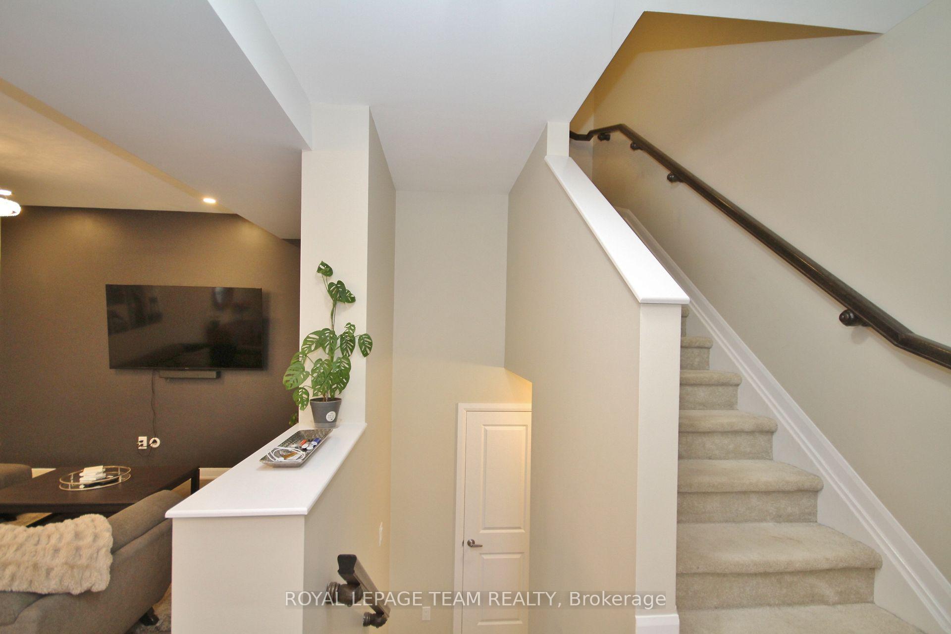 Photo 19 of 516 Galmoy Way, Ottawa, Barrhaven - Half Moon Bay — HOMEH