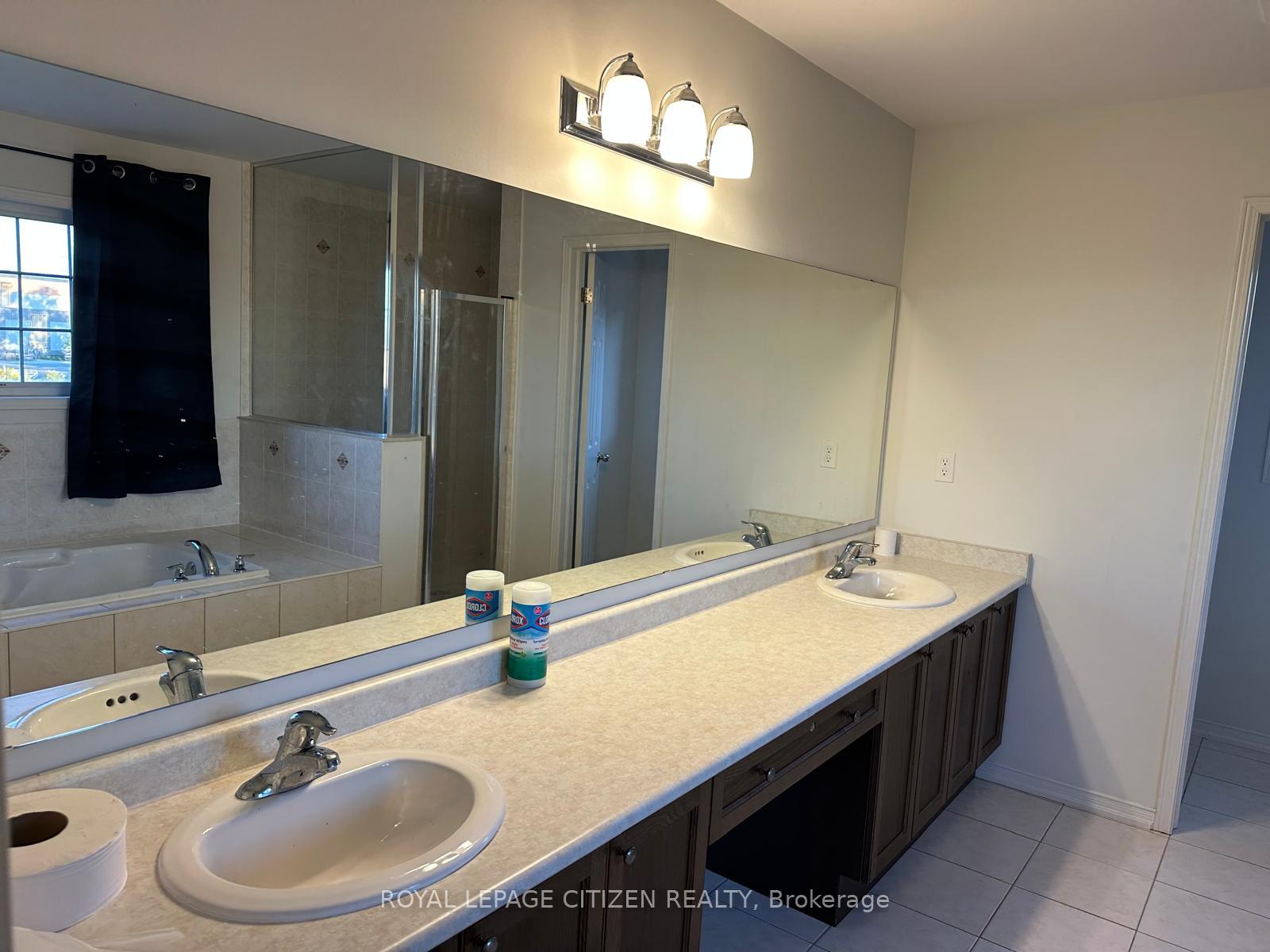 Photo 13 of 2569 Snow Knight Drive, Oshawa, Windfields — HOMEH