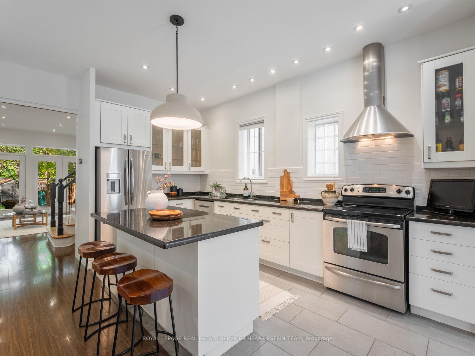 Photo 11 of 150 Airdrie Road, Toronto, Leaside — HOMEH