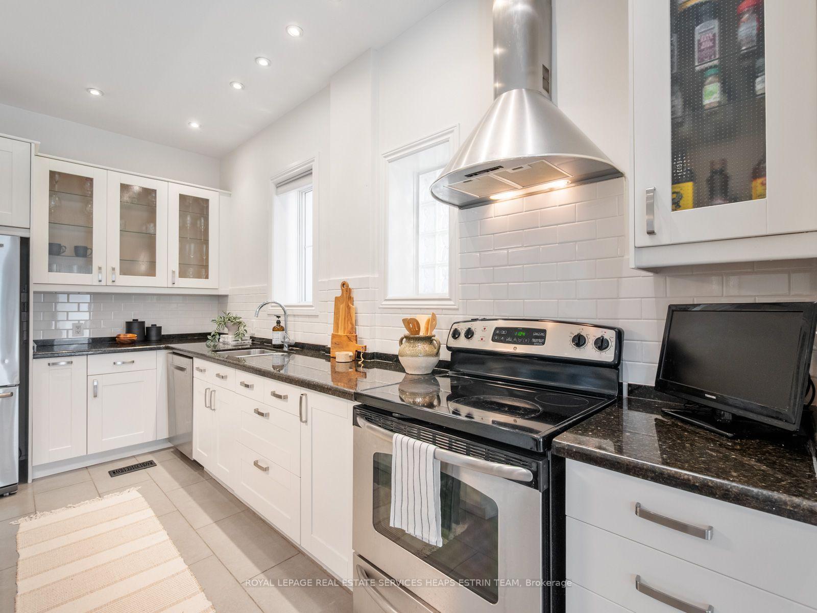Photo 12 of 150 Airdrie Road, Toronto, Leaside — HOMEH